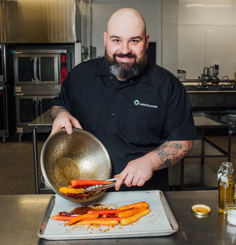 Laniel St Laurent 800x800