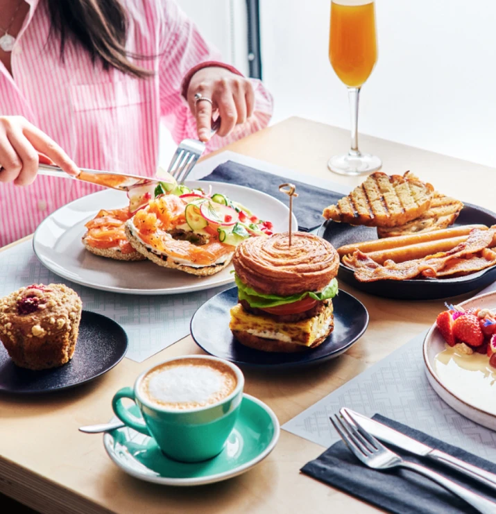 Cafe Ricardo cafe dejeuner 715x810