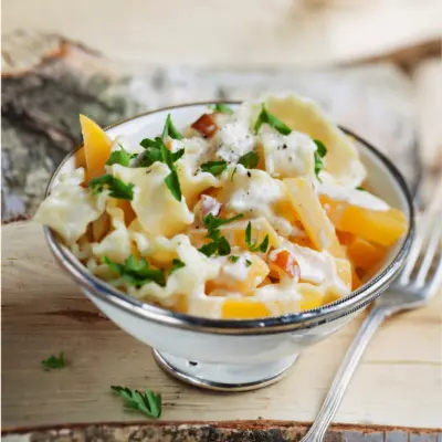 Pates sauce a la creme et au navet