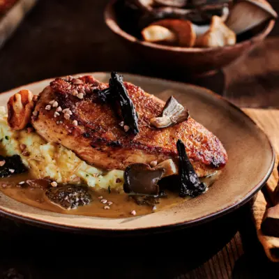 Poitrine de poulet sauce aux champignons sauvages