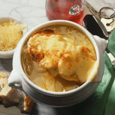Soupe oignon gratine