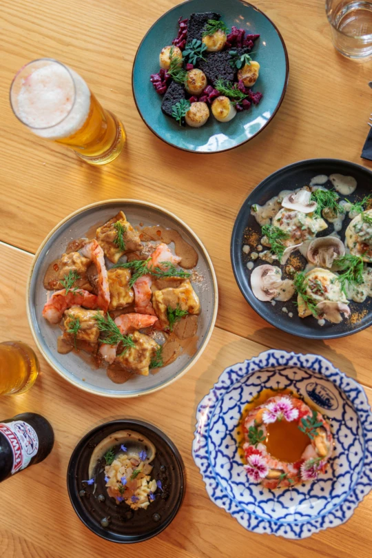 24 Bistro Kapzak Photo Varies