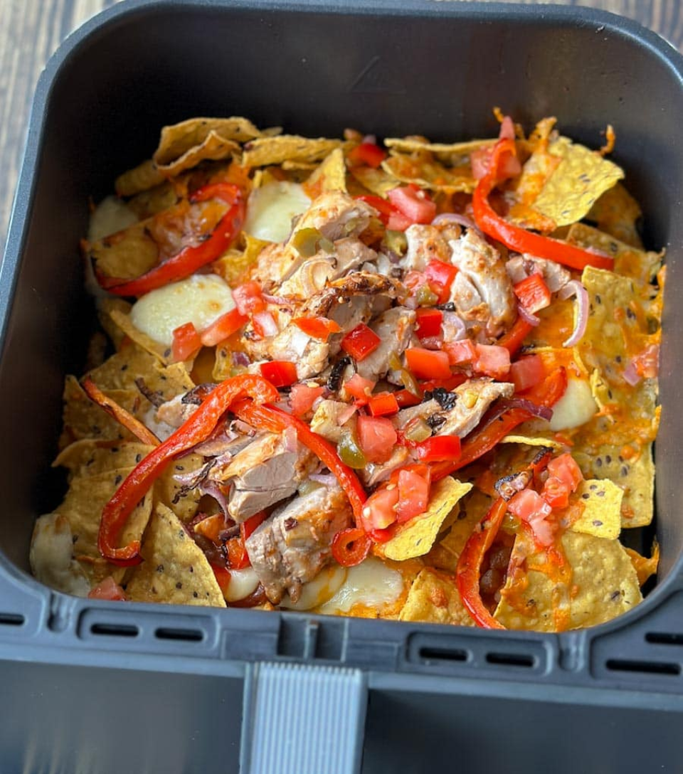 Grilled chicken air fryer nachos